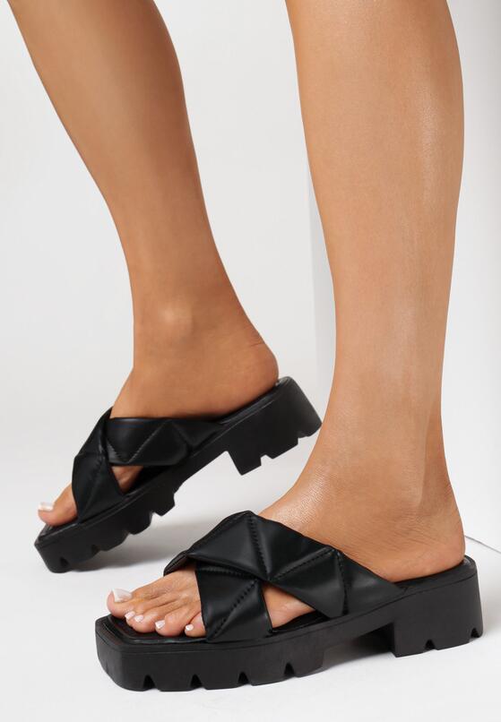 Czarne Klapki Pentheusa 1