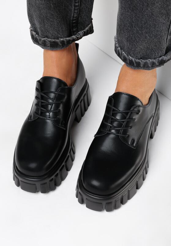 Czarne Półbuty Lentula 2