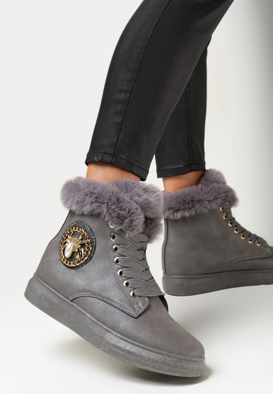 Szare Botki Sznurowane z Naszywką i Futerkiem Nolki 2