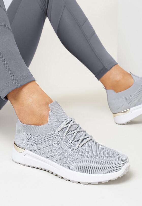 Szare Buty Sportowe z Siateczkową Cholewką z Metaliczną Wstawką Starlette 1