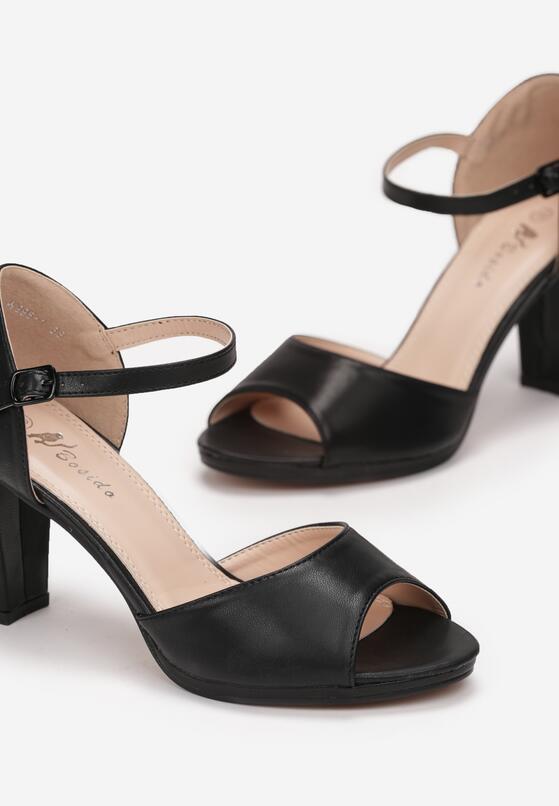 Czarne Sandały na Słupku Kashton 5