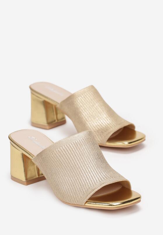 Arany Papucs 4