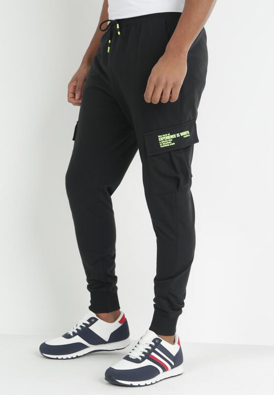 Pantaloni Negri 1