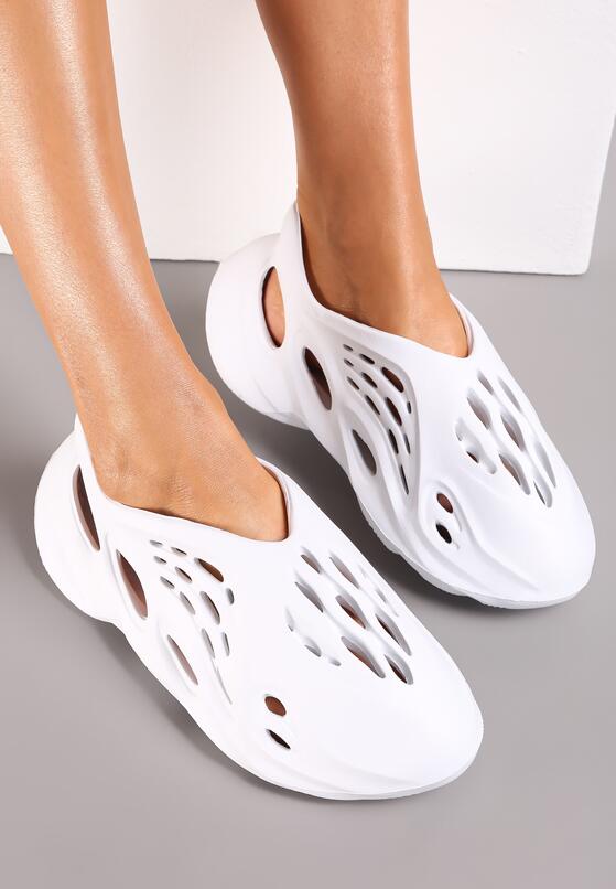 Białe Sneakersy z Pianki Zdobione Wycięciami Harelle 2