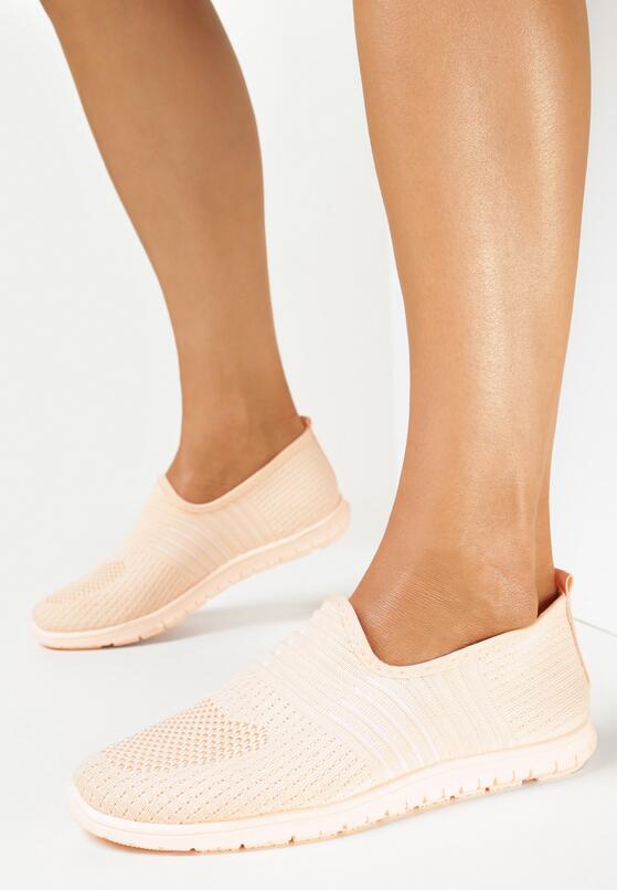 Jasnoróżowe Wsuwane Tenisówki na Płaskiej Podeszwie z Perforacyjnego Materiału Elzada 1