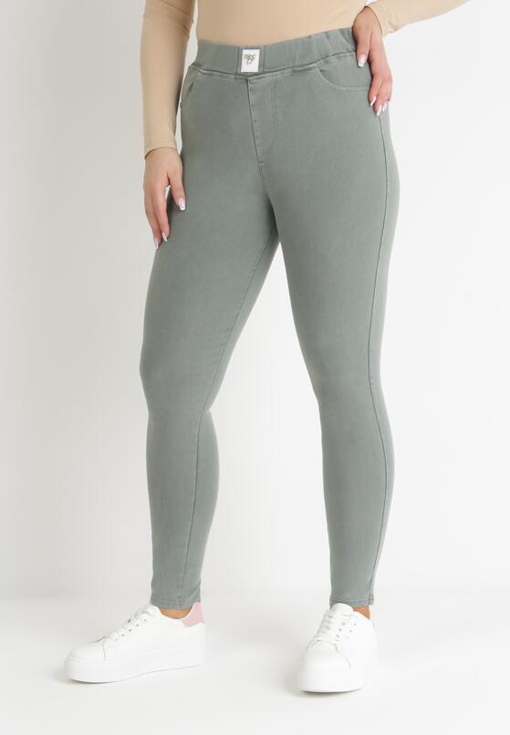 Pantaloni Verzi 1