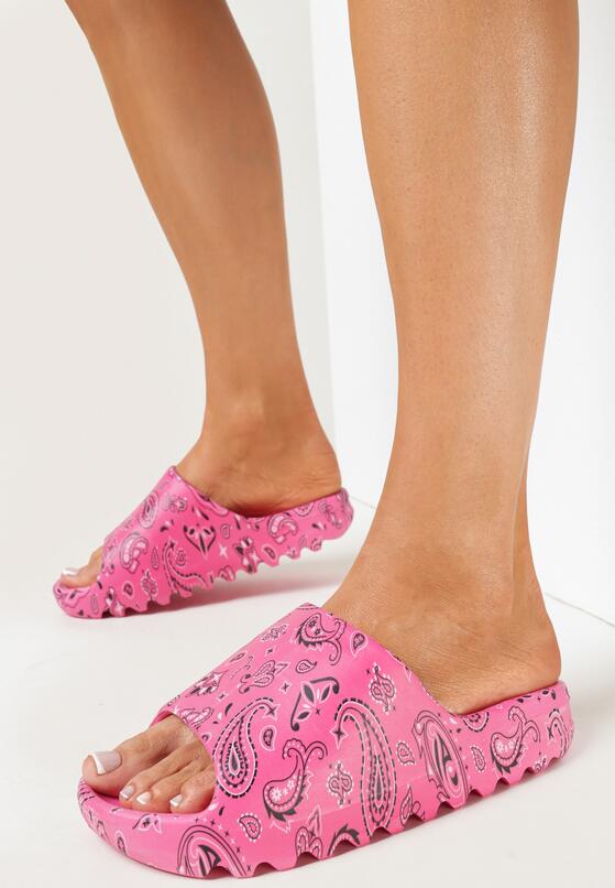 Pink Papucs 1