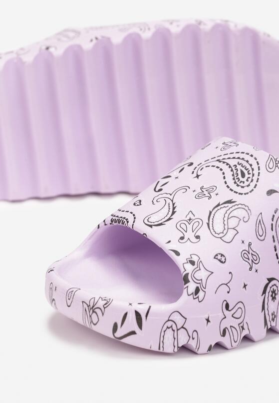 Lila Papucs 5