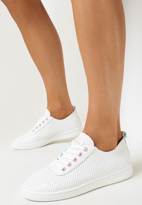 Fehér teniszcipő 2