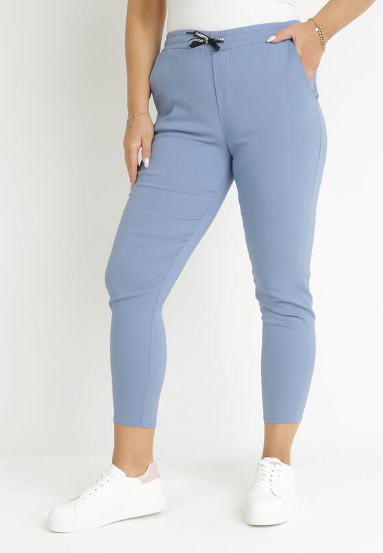 Pantaloni Albaștri 1
