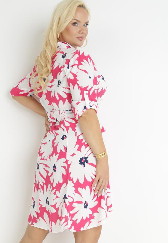 Fuksjowo-Biała Koszulowa Sukienka w Kwiaty z Wiązanym Paskiem Laritasia 3