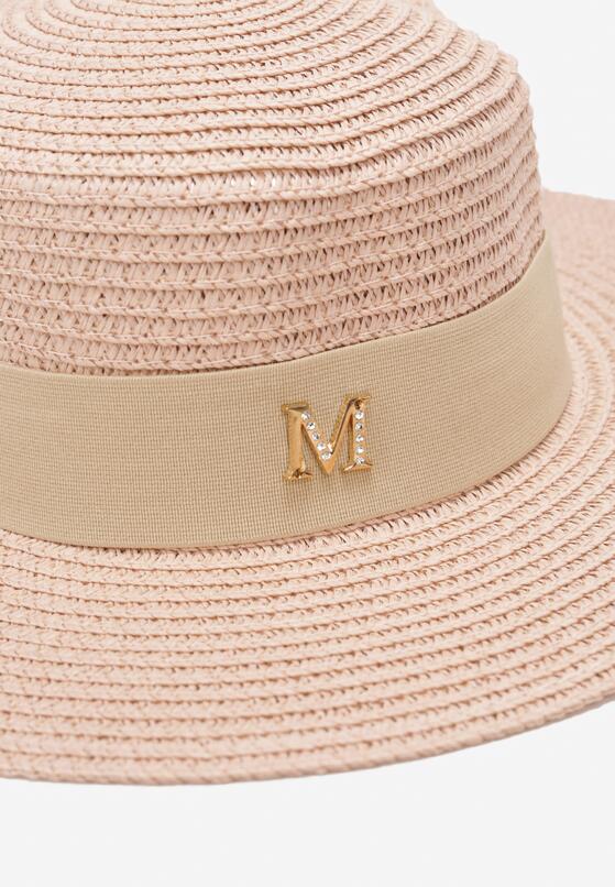 Różowy Słomiany Kapelusz z Tasiemką i Metalową Ozdobą Eleanerine 2