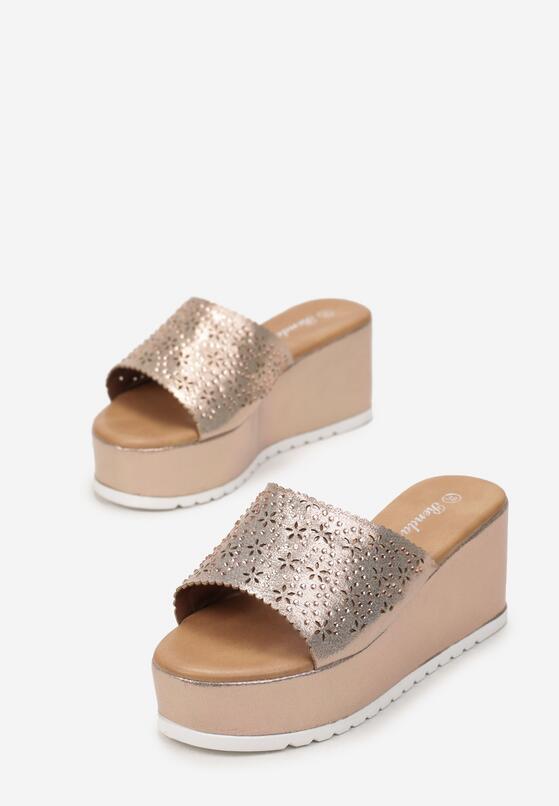 Arany Papucs 4