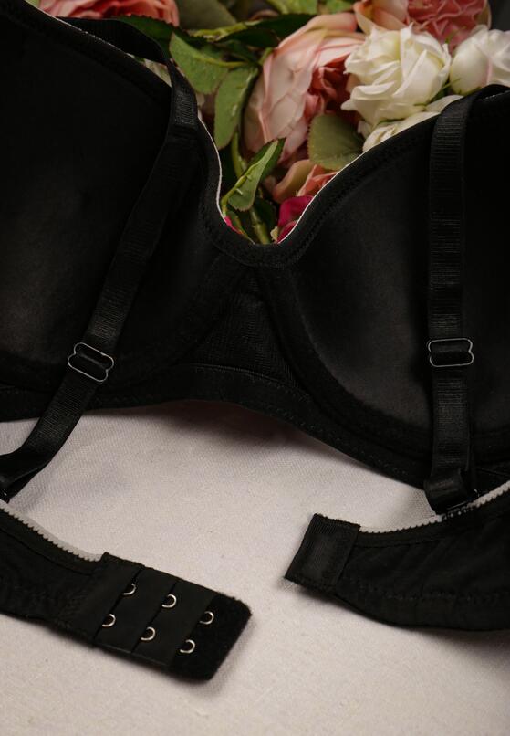 Sutien Negru 2