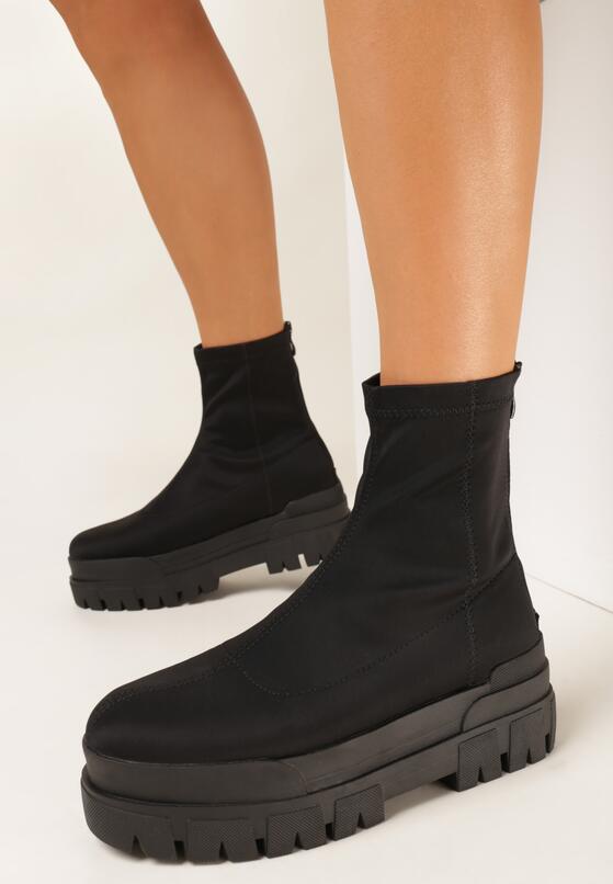 Botine Negre 1