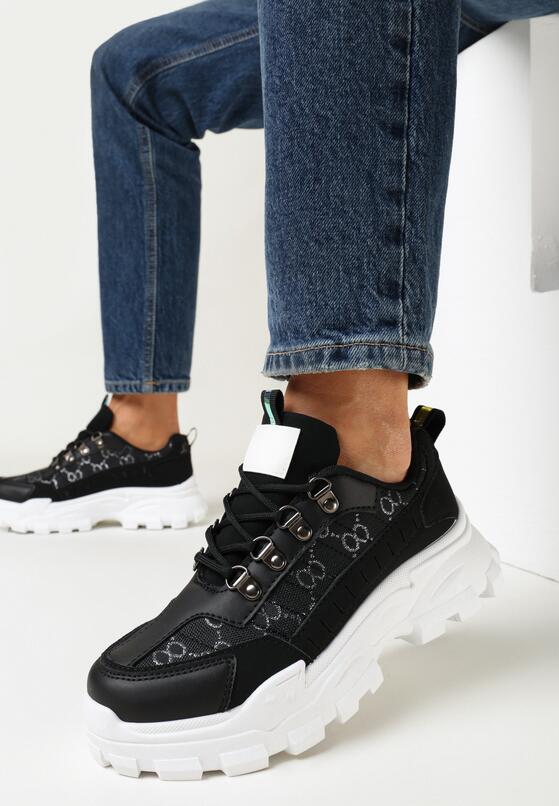 Czarne Sznurowane Sneakersy na Grubej Podeszwie z Ozdobnym Wzorem Tannai 1