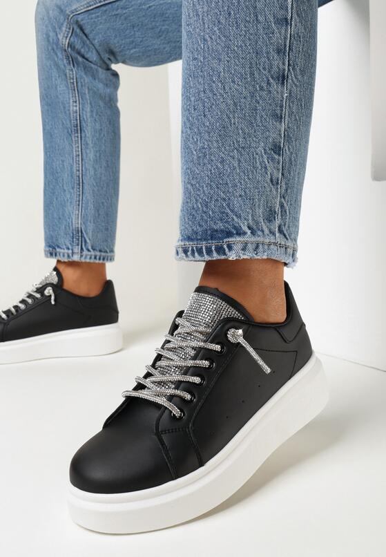 Czarne Sznurowane Sneakersy na Grubej Podeszwie Ozdobione Cyrkoniami Samma 1