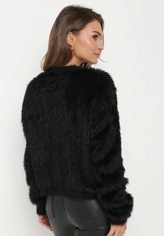 Czarny Dzianinowy Sweter Kardigan z Długim Włosem na Guziki Piolusa 3