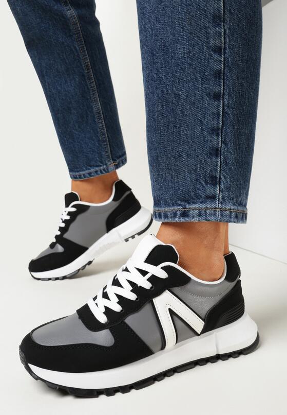 Czarne Sneakersy Ozdobione Wstawkami Anguethan 1