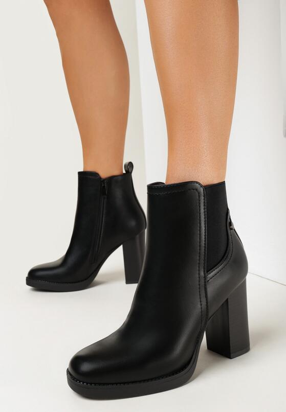 Czarne Botki na Słupku z Elastyczną Wstawką Sarahil 1
