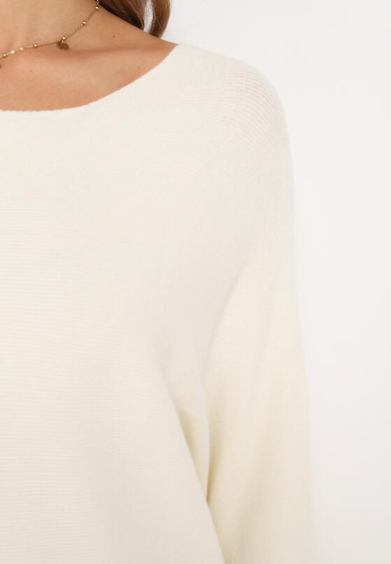 Biały Wełniany Sweter z Rękawem Nietoperz Pografi 5