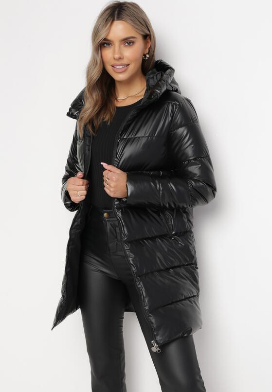 Czarna Pikowana Kurtka z Kapturem Lariwe 2