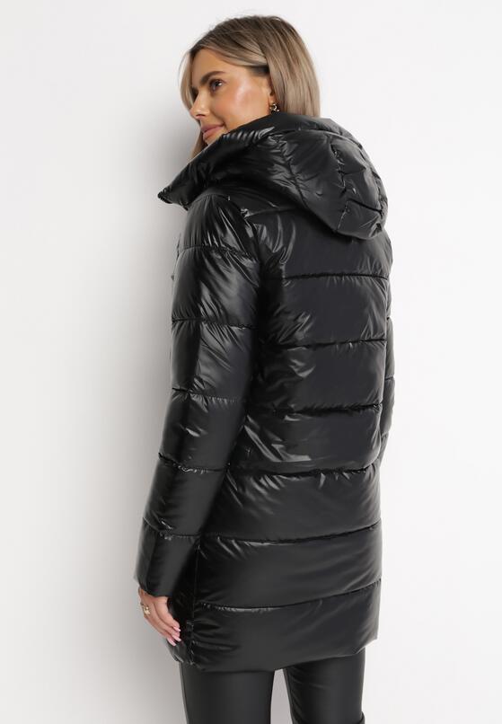 Czarna Pikowana Kurtka z Kapturem Lariwe 3