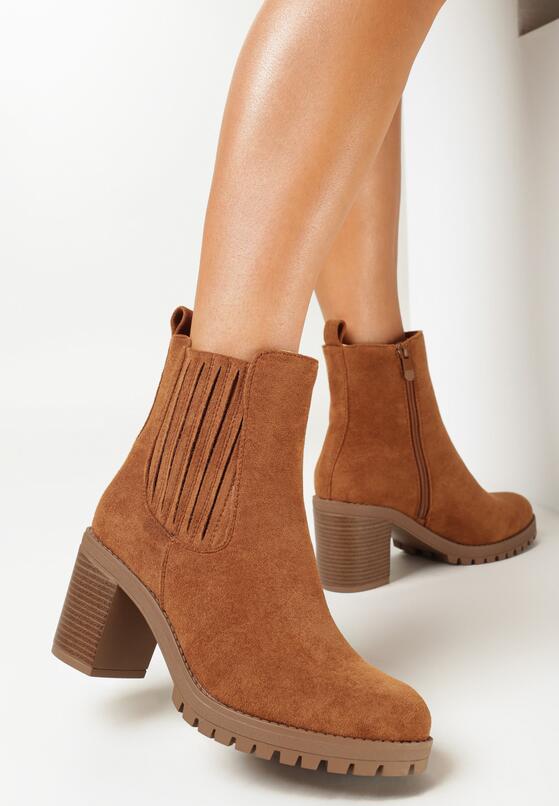 Brązowe Botki na Niskim Słupku Nicesta 1