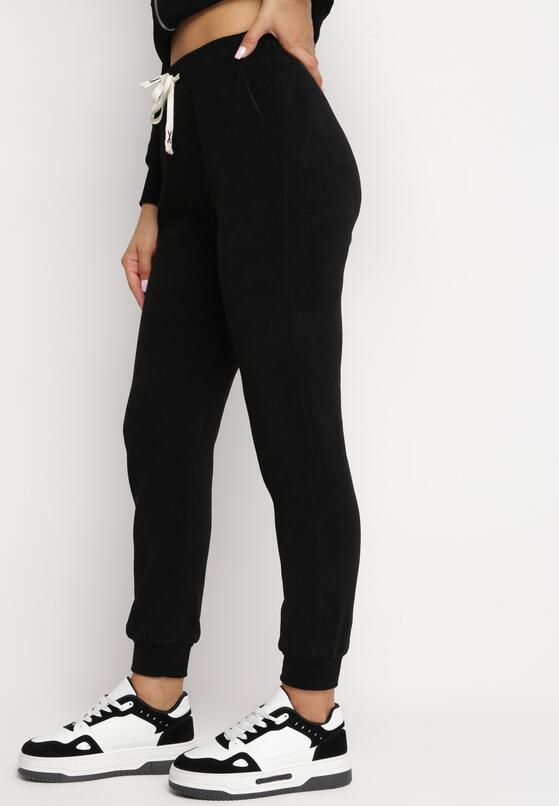 Pantaloni Negri 1