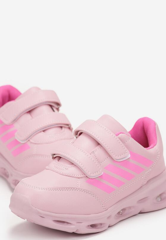Pantofi sport Roz 3