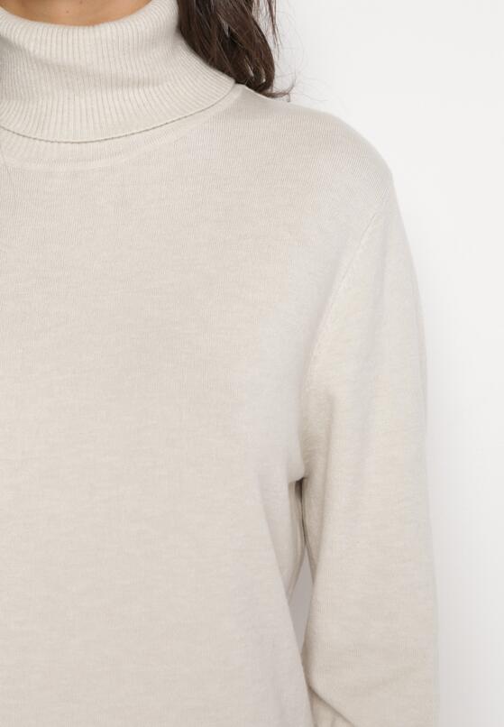 Beżowy Sweter z Golfem o Klasycznym Kroju Delikora 5
