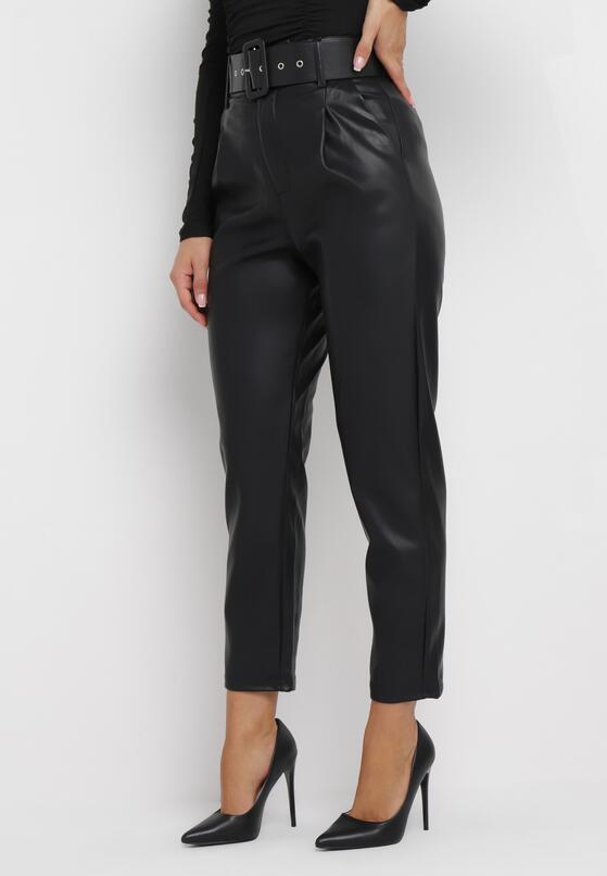 Pantaloni Negri 1