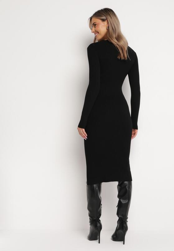 Czarna Dopasowana Sukienka Sweterkowa z Rozcięciem Aminna 3