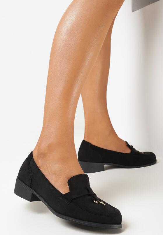 Czarne Mokasyny na Płaskim Obcasie Ozdobione Frędzlami Lulines 1