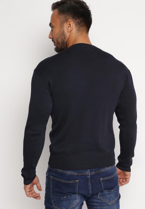 Granatowy Sweter o Klasycznym Fasonie z Wełną Patrilla 3