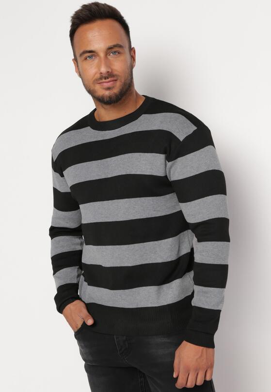 Czarny Sweter z Szerokimi Pasami i Wełną w Składzie Juvenoa 4