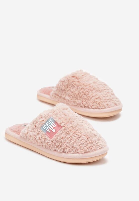 Różowe Kapcie z Futerka Typu Baranek z Naszywką Gistania 4