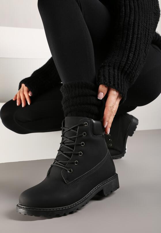 Botine Negre 1