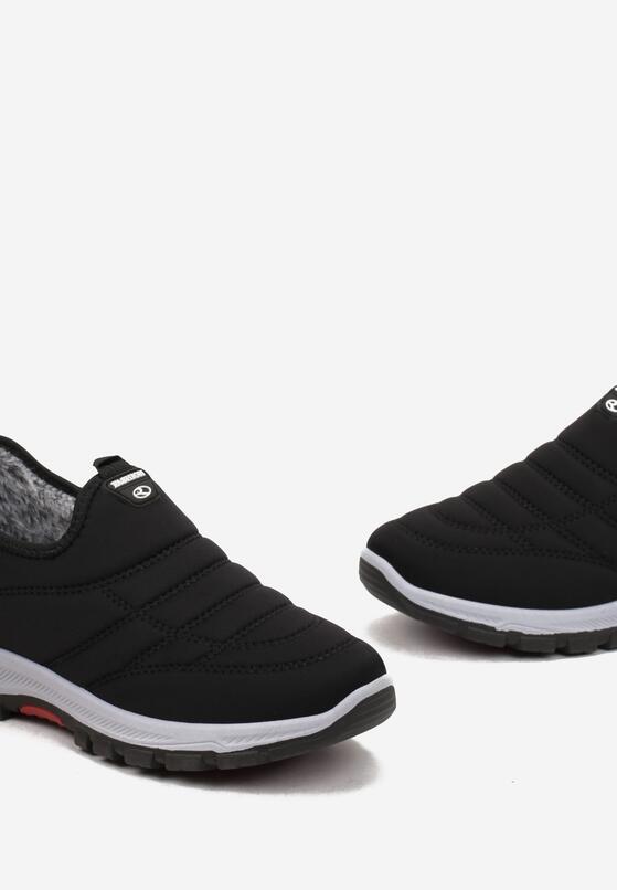 Czarne Wsuwane Buty Sportowe z Ociepleniem z Futerka Ozdobione Pikowaniem Mercuri 3