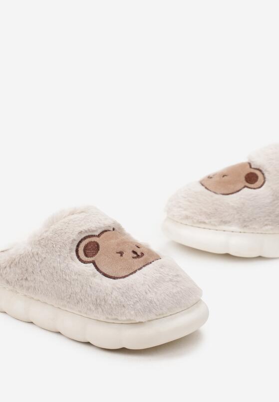 Bézs Papucs 6