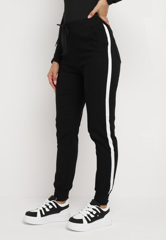 Pantaloni Negri 1