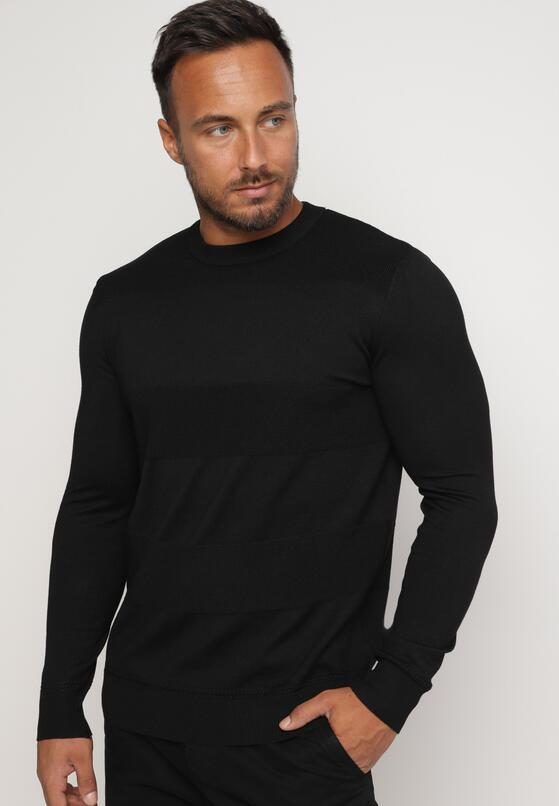 Pulover Negru 1