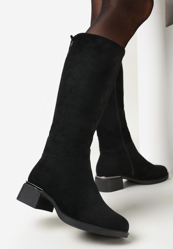 Czarne Kozaki z Ekozamszu na Niskim Słupku z Metalicznymi Ozdobami Corelia 2