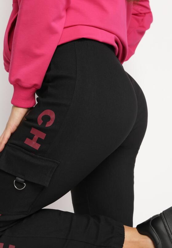 Czarno-Bordowe Spodnie Bojówki High Waist z Kopertowymi Kieszeniami i Ozdobnym Napisem Dikofina 5
