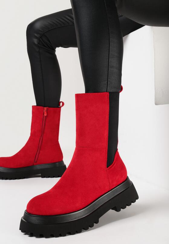 Botine Roșii 1