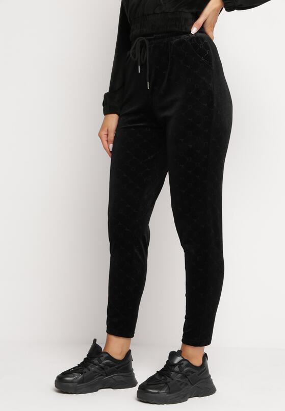 Pantaloni Negri 1