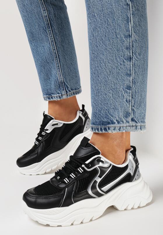 Czarne Sneakersy ze Wstawkami z Metalicznej Ekoskóry i Ozdobnymi Przeszyciami Mirael 2