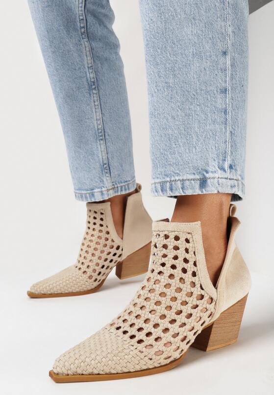 Beżowe Ażurowe Botki na Ściętym Słupku Ozdobione Wycięciami Renilva 2