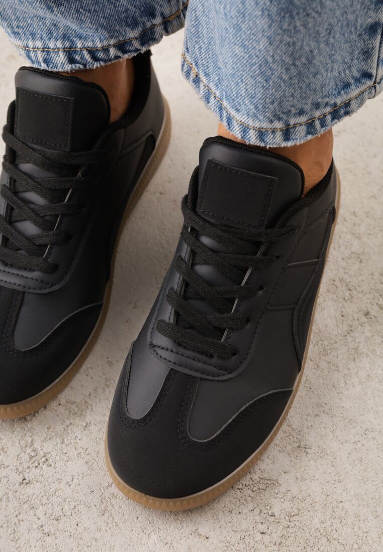 Czarne Sneakersy przed Kostkę z Ozdobnymi Przeszyciami Erdafa 3
