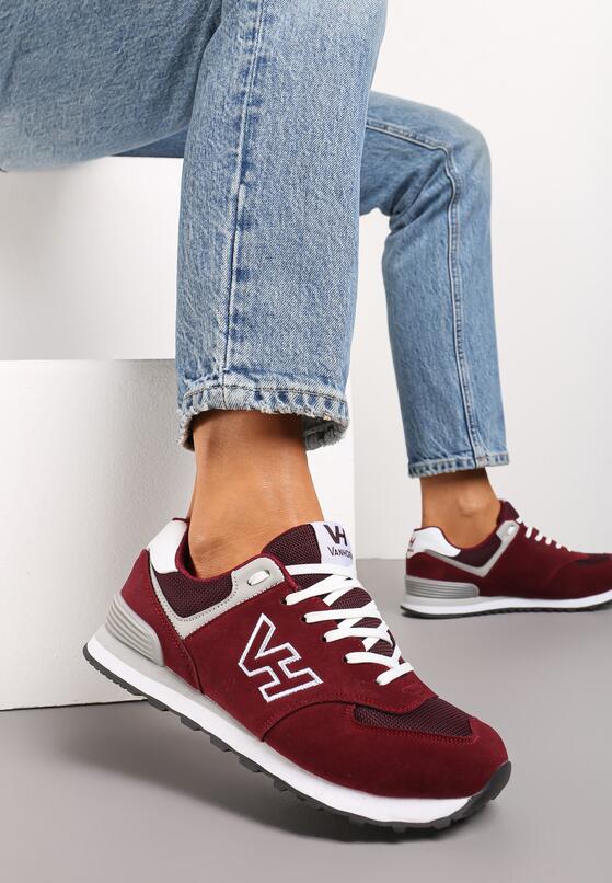 Bordowe Sznurowane Buty Sportowe z Naszywką z Boku Koriala 1